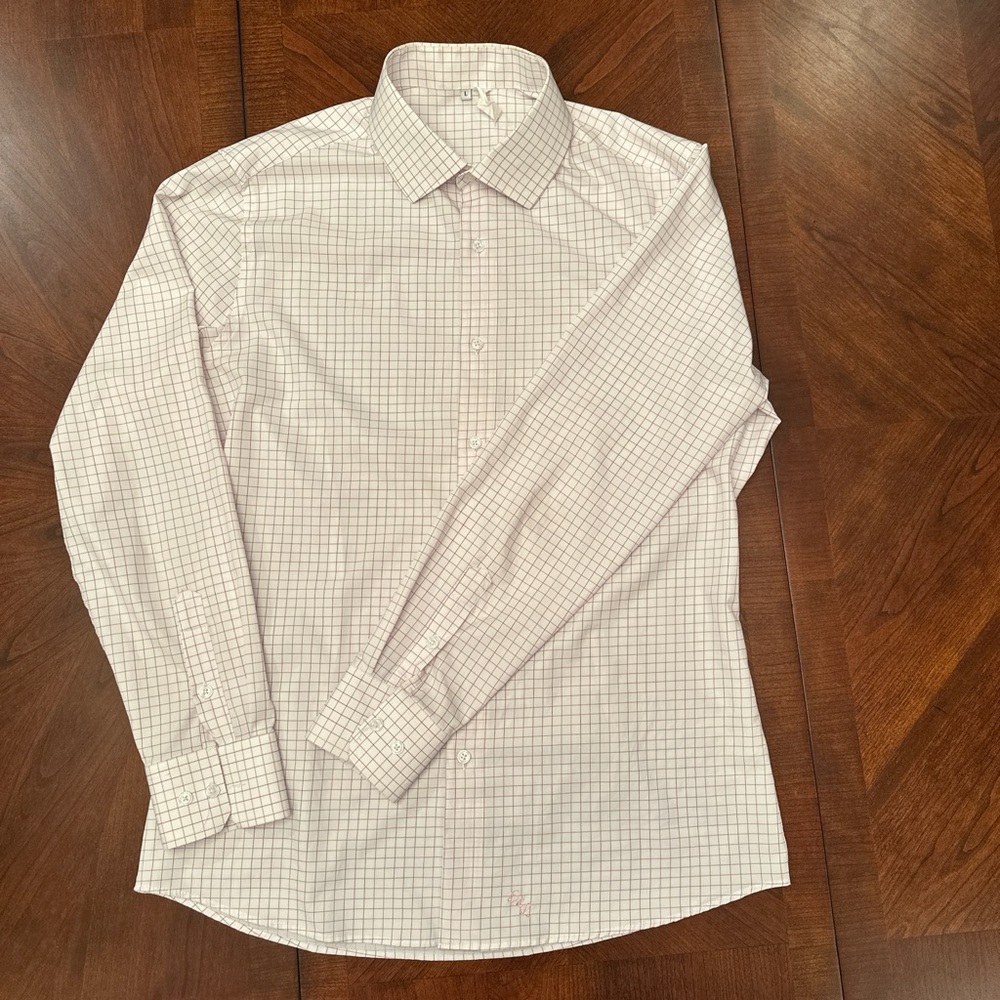 Classic White Dress Shirt with Subtle Checkered Pattern